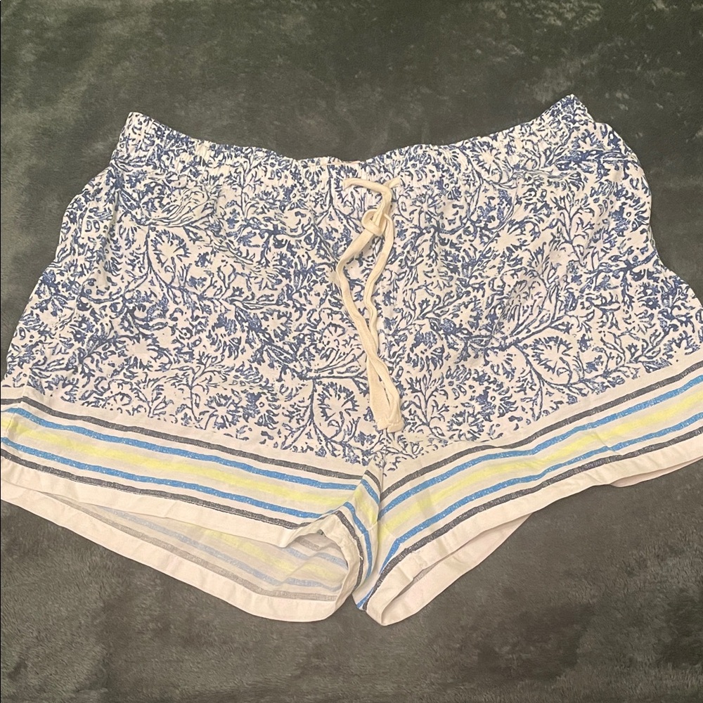 Women's Blue & White Printed Drawstring Shorts